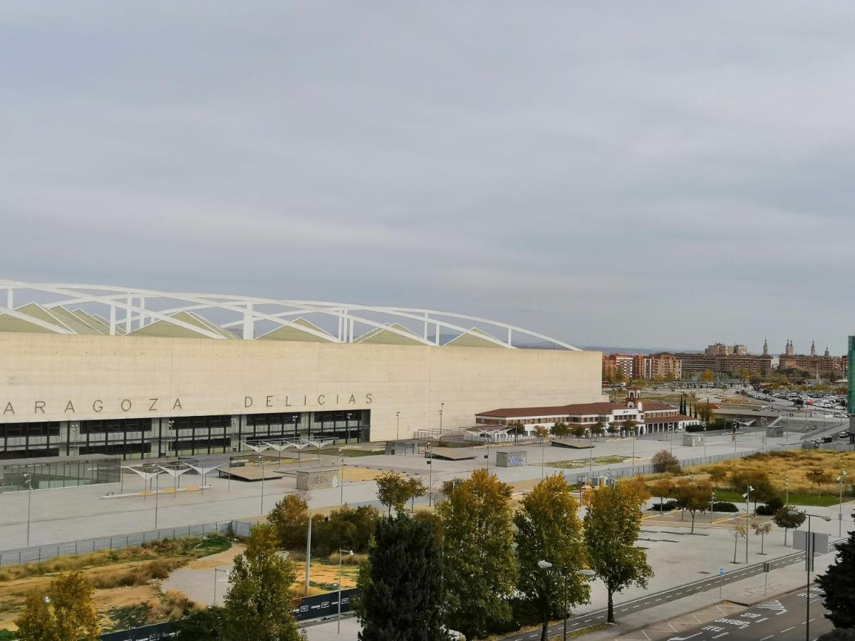 La Parada De La Estacion Con Parking サラゴサ エクステリア 写真